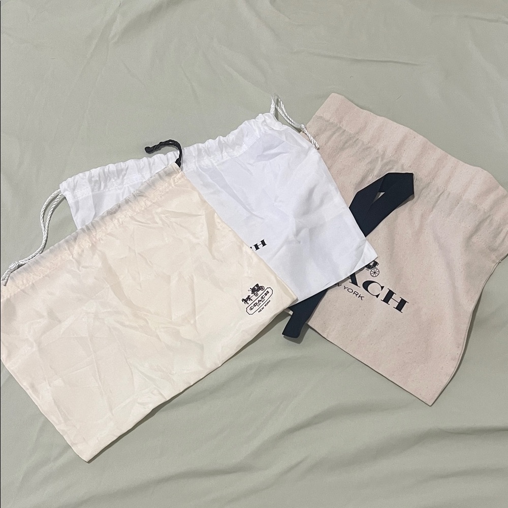 Coach Dustbags x3